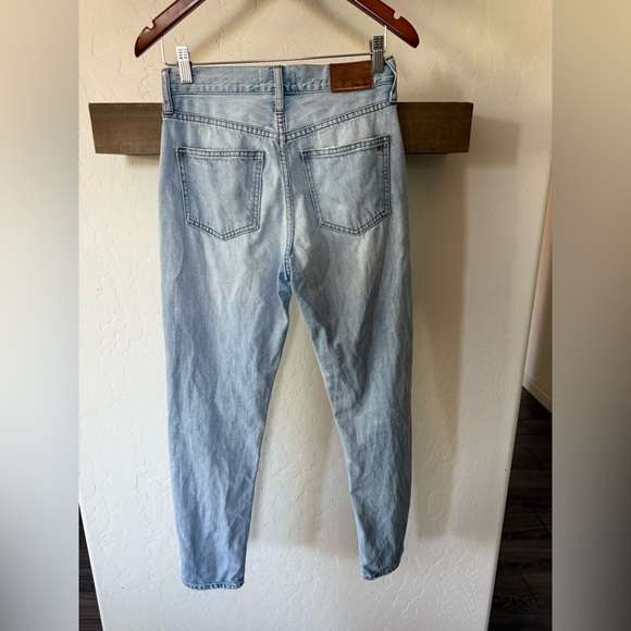 Madewell|The perfect Vintage Jean in Light wash Denim,size 25•••no distressing - Picture 7 of 16